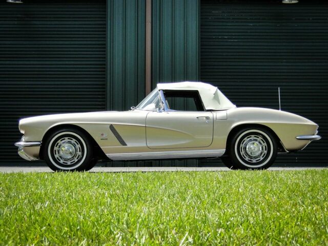 1962 Chevrolet Corvette Fuelie - photo 3