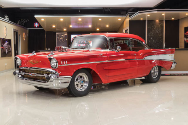1957 Chevrolet Bel Air/150/210 Restomod