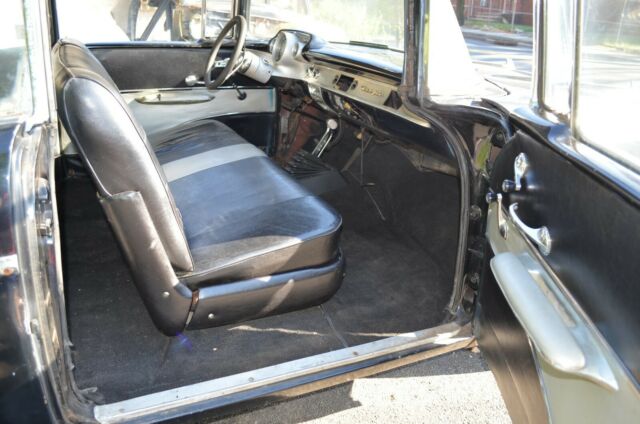 1957 Chevrolet Bel Air/150/210 sport coupe - photo 10