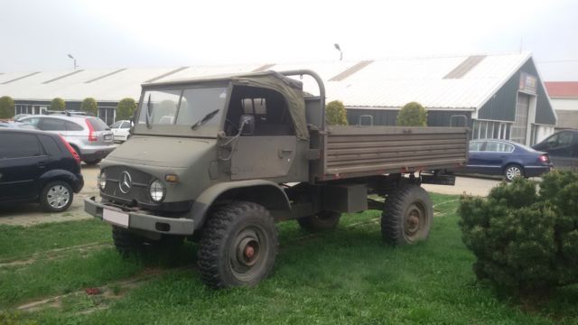 Belgian Army Carrier 1967 Mercedes-Benz Unimog s404