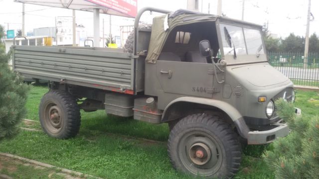 1967 Mercedes-Benz Unimog s404 - photo 2