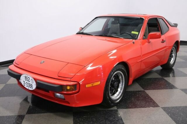 1983 Porsche 944 -- - photo 6