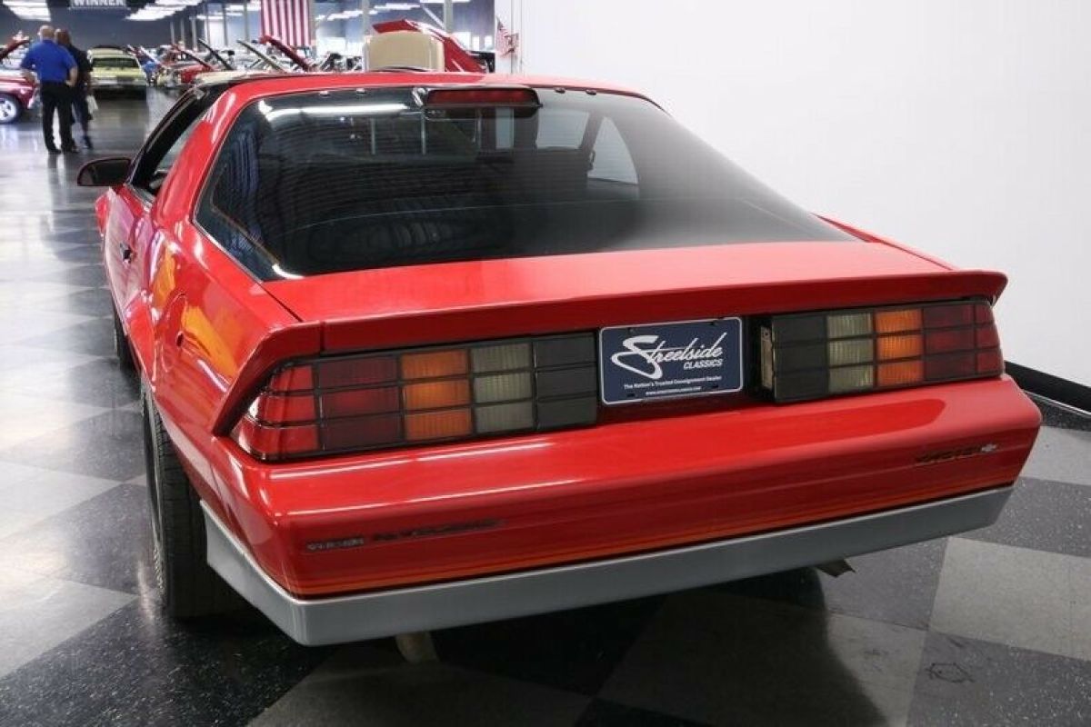 1986 Chevrolet Camaro Z/28 - photo 11