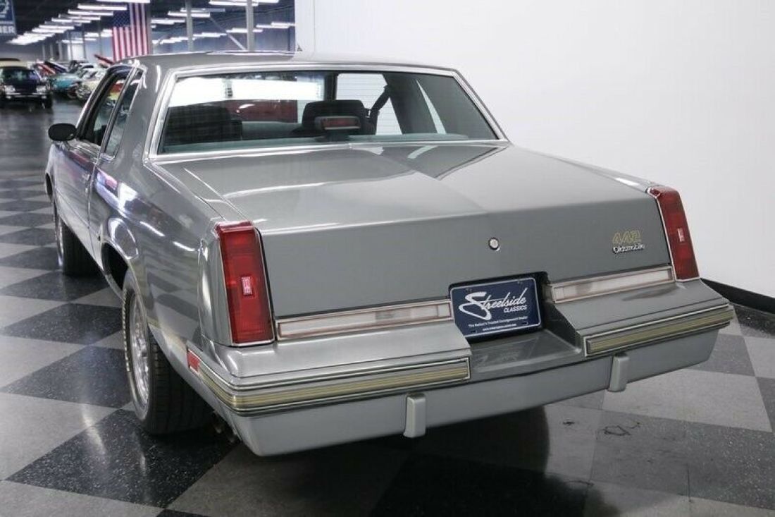 1987 Oldsmobile Cutlass Supreme 442 - photo 11