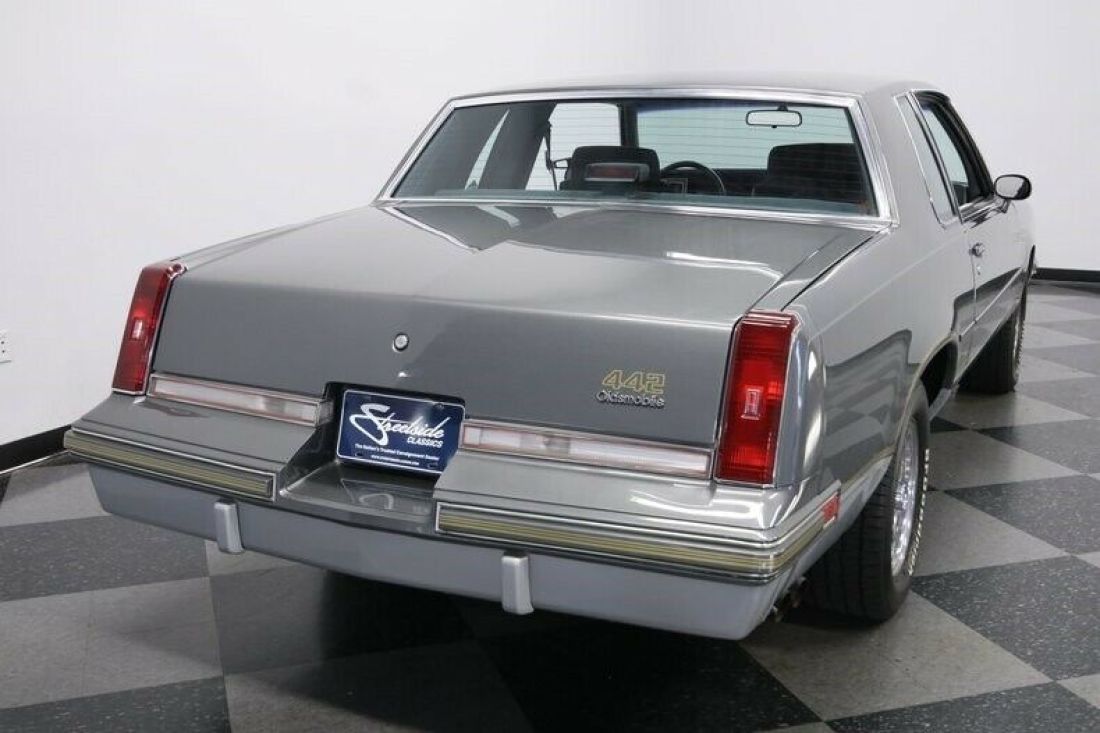 1987 Oldsmobile Cutlass Supreme 442 - photo 13