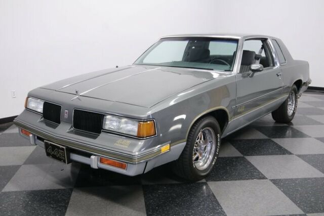 1987 Oldsmobile Cutlass Supreme 442 - photo 6