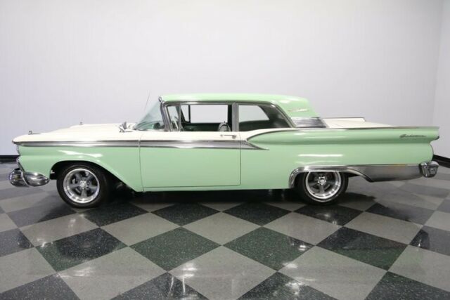 1959 Ford Galaxie Restomod - photo 8