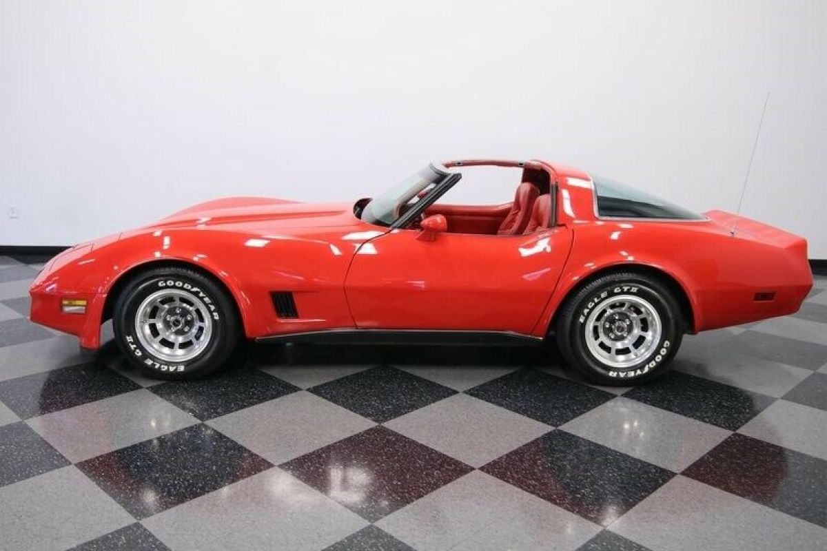 1980 Chevrolet Corvette - photo 3