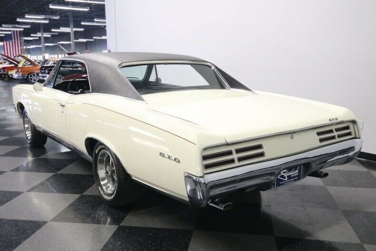 1967 Pontiac GTO - photo 10