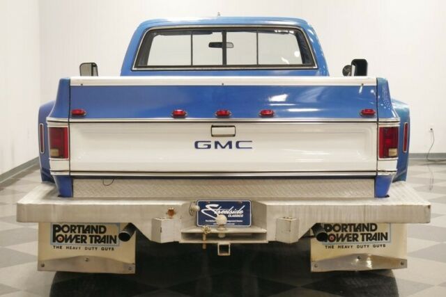 1976 GMC C30 Sierra Grande Camper Special - photo 12