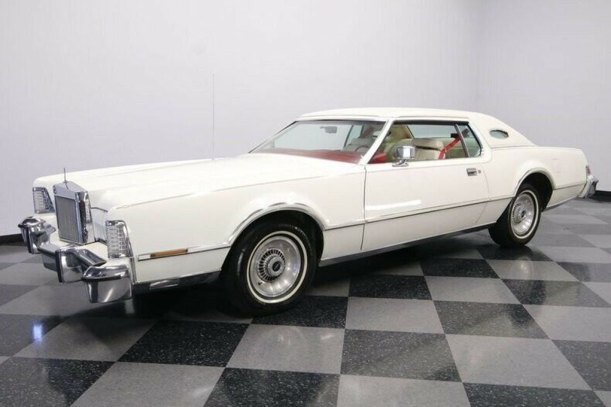 1976 Lincoln Continental Mark IV Lipstick Edition - photo 7