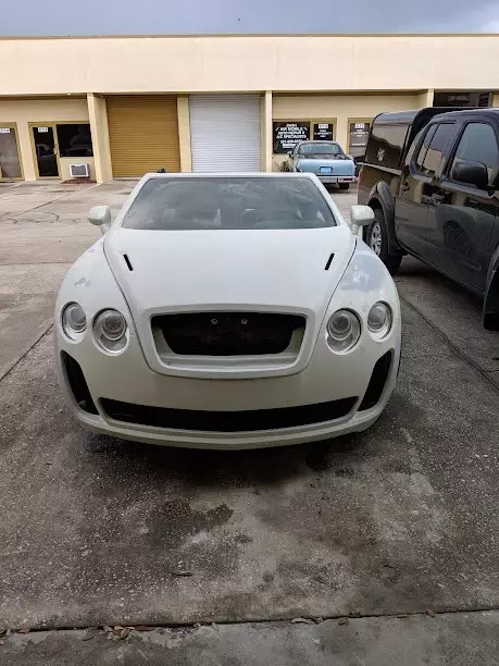 Bentley GTC Clone/Replica 1900 Replica/Kit Makes GTC supersport