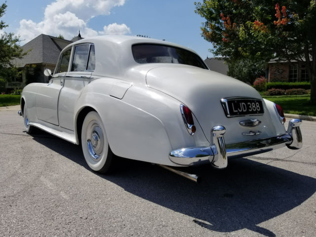 1956 Bentley S1 Series Saloon Limo - photo 5