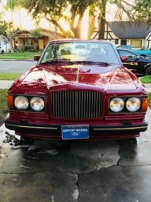 Bentley Turbo R 1991 1991 Ford Mustang