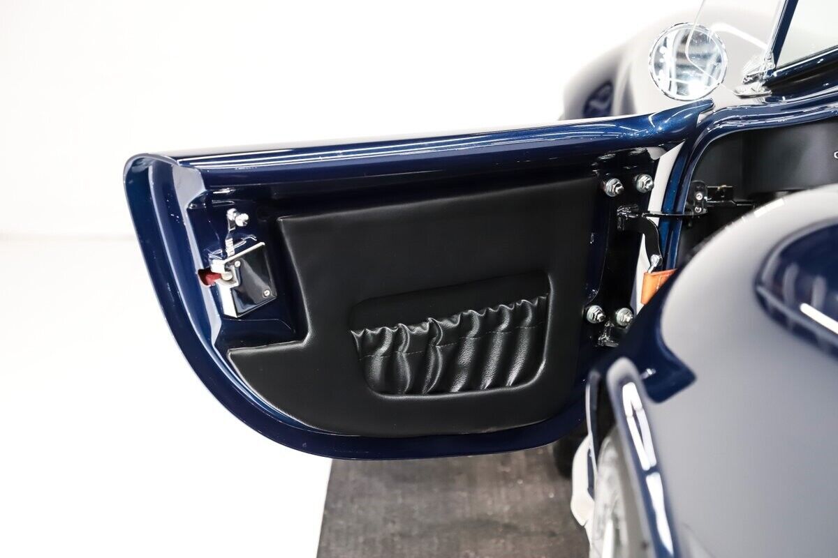 1965 Shelby Cobra Factory Five - photo 7