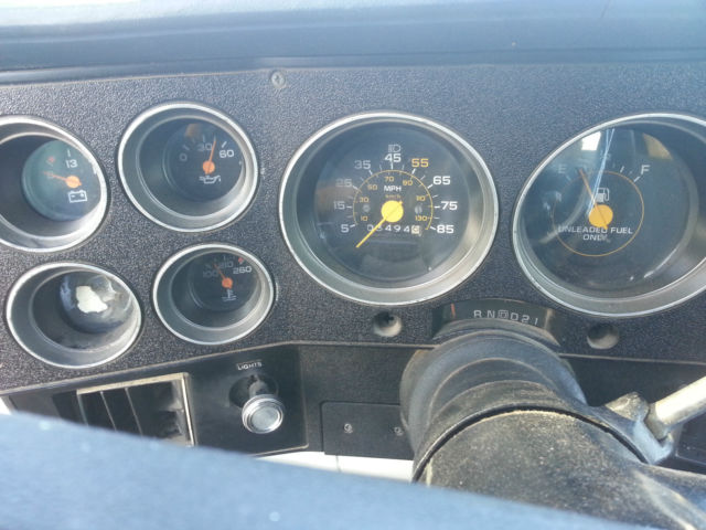 1986 Chevrolet Suburban SILVERADO C10 - photo 10