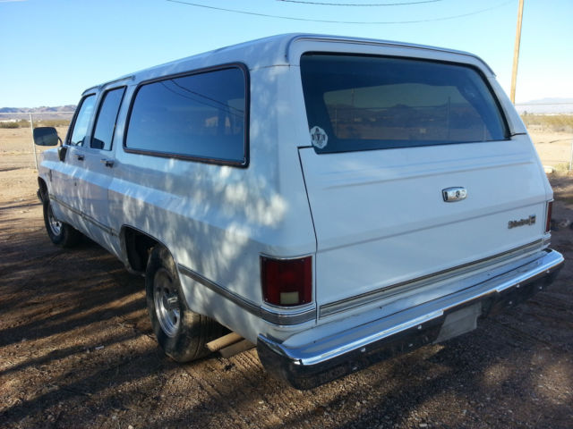 1986 Chevrolet Suburban SILVERADO C10 - photo 6