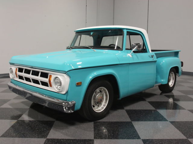BETTER THAN NEW, NUT-&-BOLT RESTO, BUILT 340 V8, AUTO, R134 A/C, IT'S A 10!!!! 1971 Dodge D13