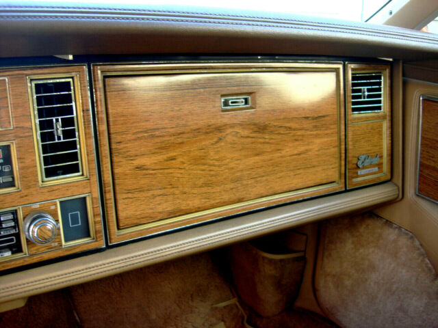 1981 Cadillac Eldorado Biarritz ETC - photo 12