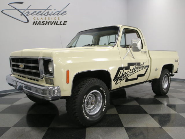 BIG 4X4 WITH ATTITUDE, SUPER CLEAN ENGINE BAY, READY FOR WORK OR PLAY! 1978 Chevrolet Silverado 1500