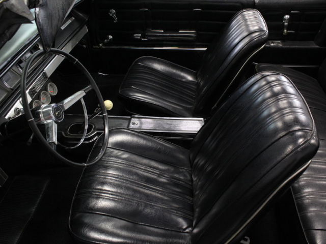 1966 Chevrolet Impala - photo 3