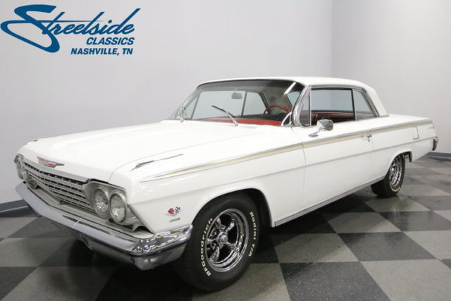BIG BLOCK 409CI, DUAL 4BBL CARBS, CORRECT ERMINE WHITE, 4 SPD, PWR STR & BRAKES 1962 Chevrolet Impala