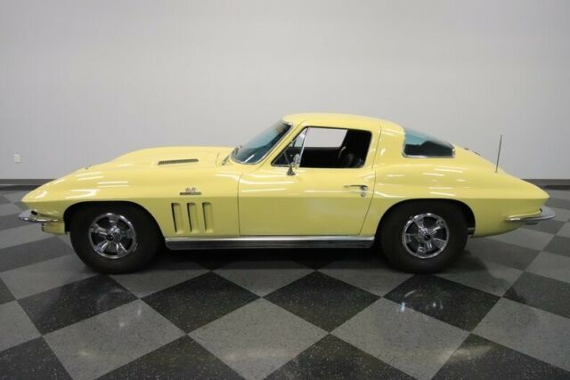 1966 Chevrolet Corvette -- - photo 3