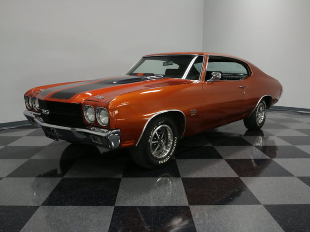 BIG BLOCK 454, SS BADGING, BLACK BUCKET SEAT INTERIOR, SS MAG WHEELS, NICE! 1970 Chevrolet Chevelle