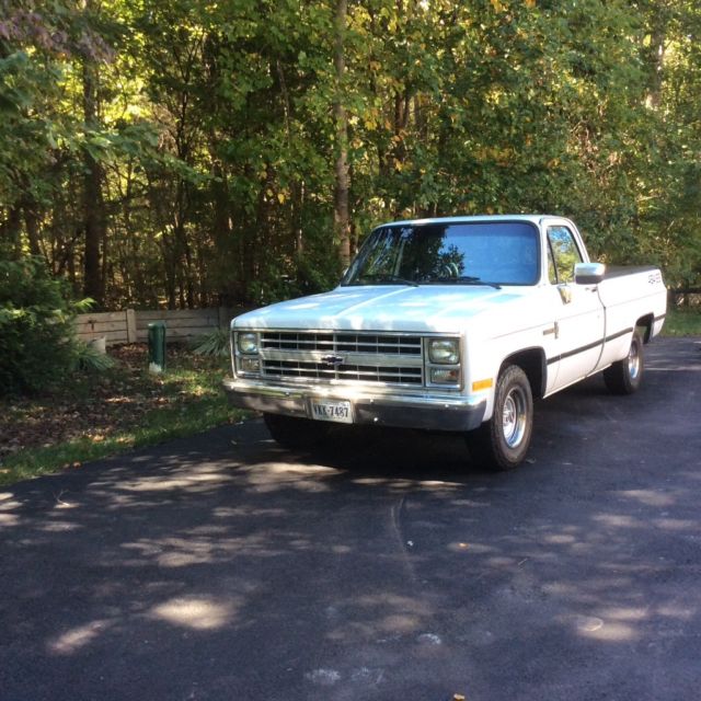 1987 Chevrolet C/K Pickup 1500 - photo 2