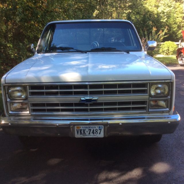 1987 Chevrolet C/K Pickup 1500 - photo 4