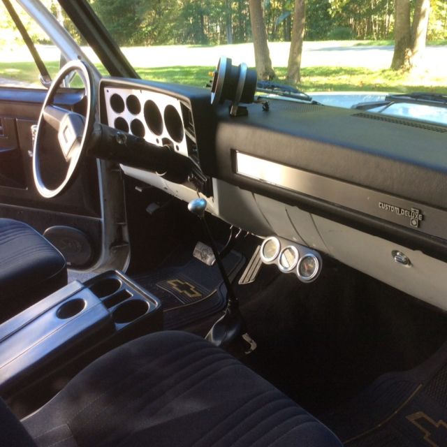 1987 Chevrolet C/K Pickup 1500 - photo 8