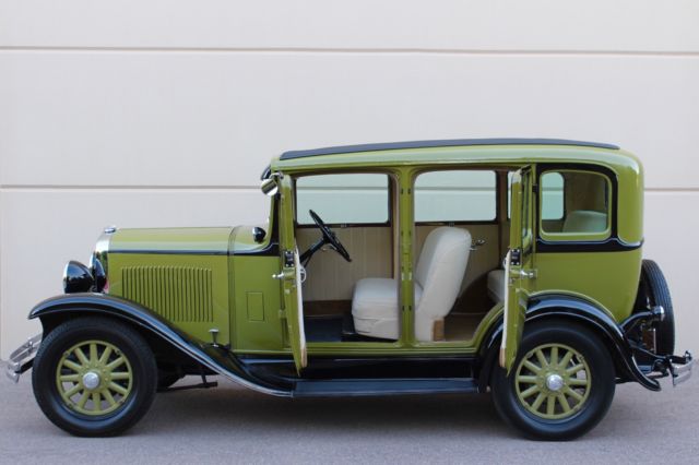 1930 Dodge DD New Sedan Suicide Doors Pickup - photo 12
