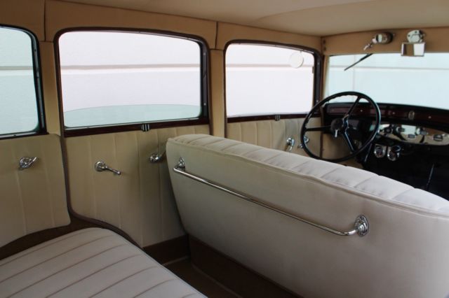1930 Dodge DD New Sedan Suicide Doors Pickup - photo 5