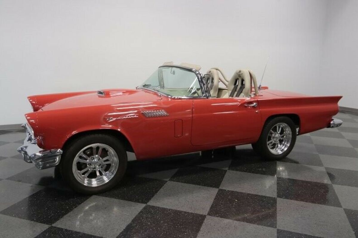 1957 Ford Thunderbird Restomod - photo 7