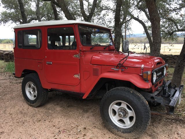 1980 Toyota Land Cruiser 2 door with rear ambulance doors