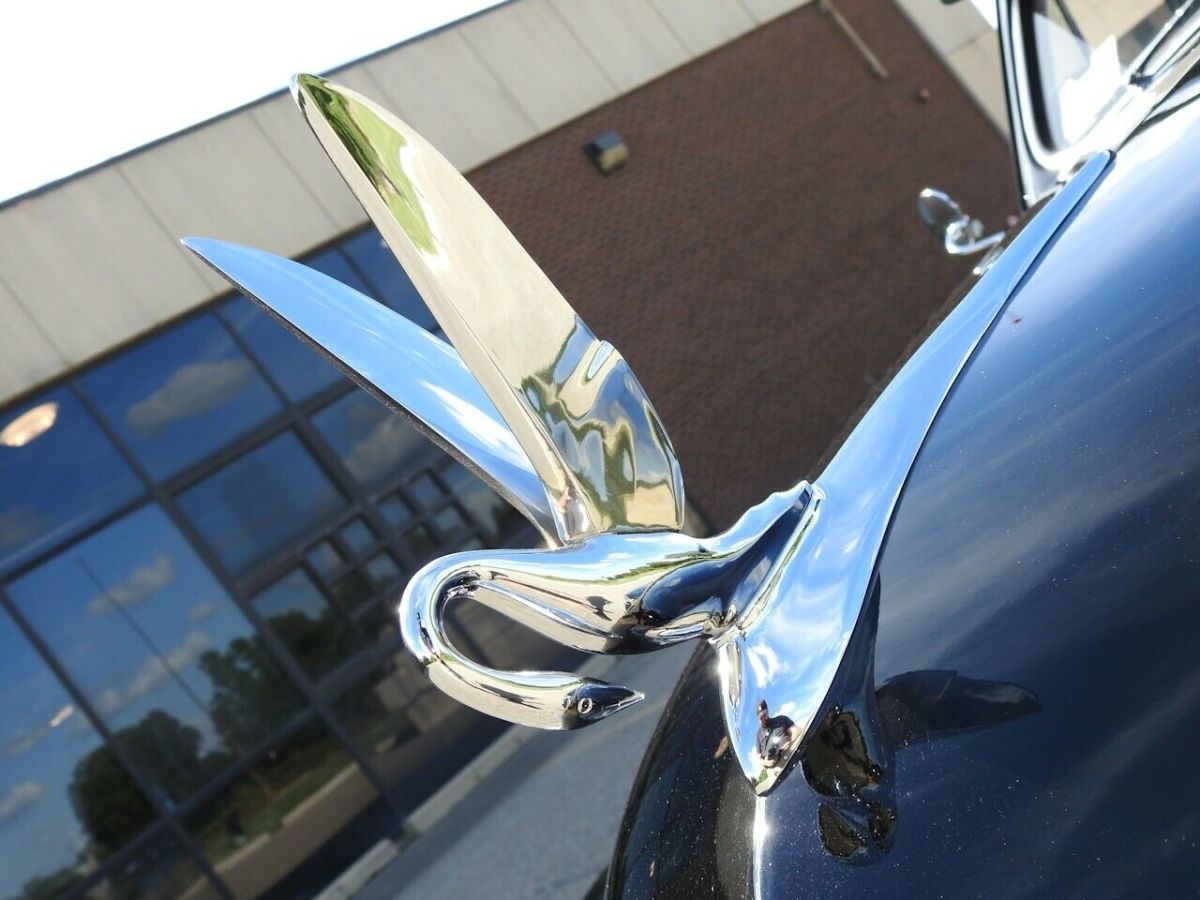 1949 Packard Series 22 Deluxe Eight Touring Sedan - photo 7