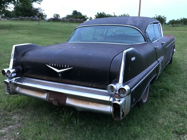 1957 Cadillac DeVille - photo 11