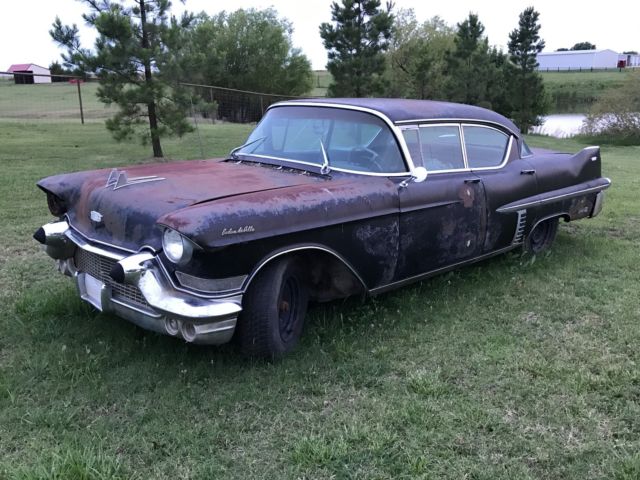 1957 Cadillac DeVille - photo 13