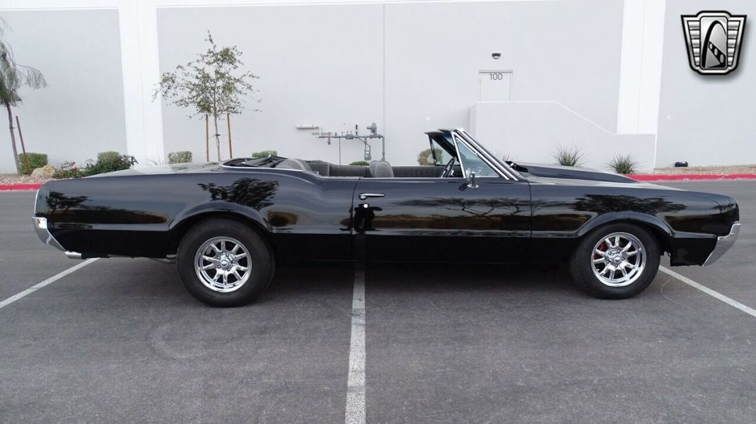 1967 Oldsmobile Cutlass Supreme - photo 6