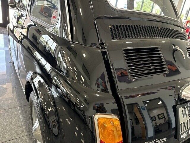 1971 FIAT 500 COUPE - (COLLECTOR SERIES) - photo 8