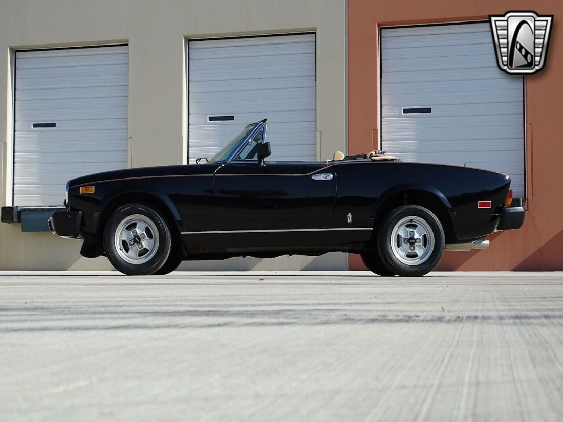 1981 Fiat 124 Spider Spider - photo 11