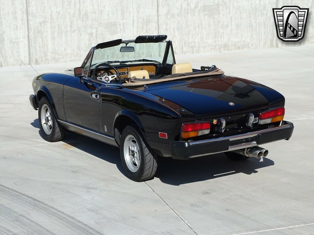 1981 Fiat 124 Spider Spider - photo 12