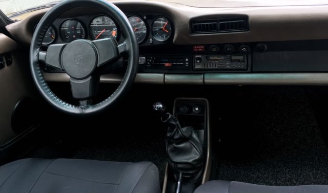 1981 Porsche 911 SC - photo 13