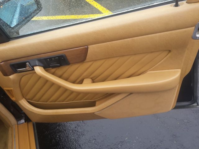 1989 Mercedes-Benz 300-Series - photo 12
