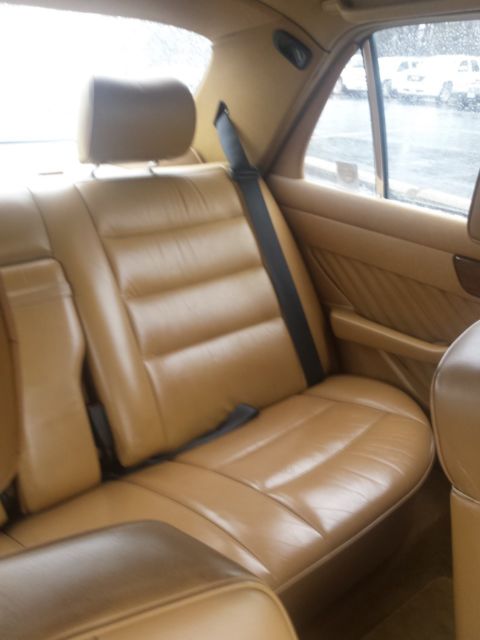 1989 Mercedes-Benz 300-Series - photo 9