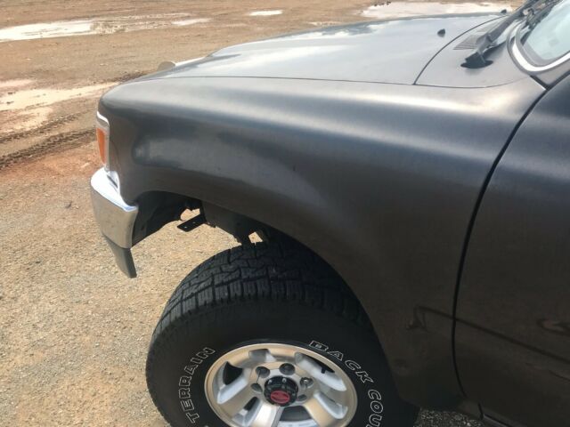 1994 Toyota Hilux SR5 - photo 10