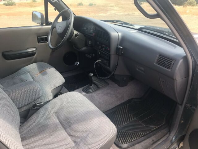 1994 Toyota Hilux SR5 - photo 7