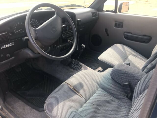 1994 Toyota Hilux SR5 - photo 9