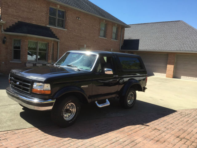 1994 Ford Bronco SUV