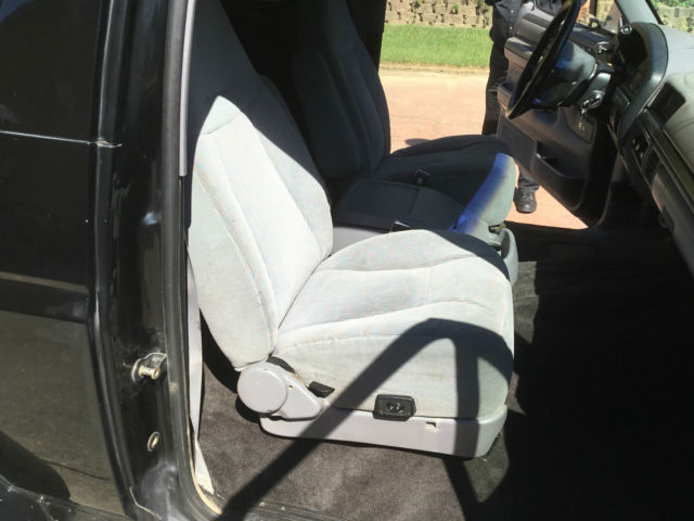 1994 Ford Bronco SUV - photo 5